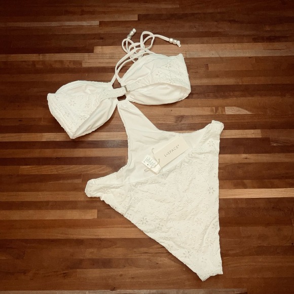 L*Space Marina Eyelet One Piece Swimsuit white XL - Picture 6 of 13